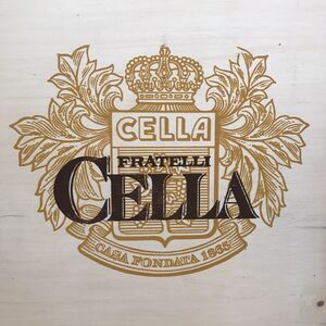 Vintage Cella Fratelli Wooden Wine Bottle Carrier Box Rope Handle Bronze Clasps